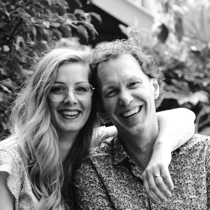 aafke en Wytze samen spelen